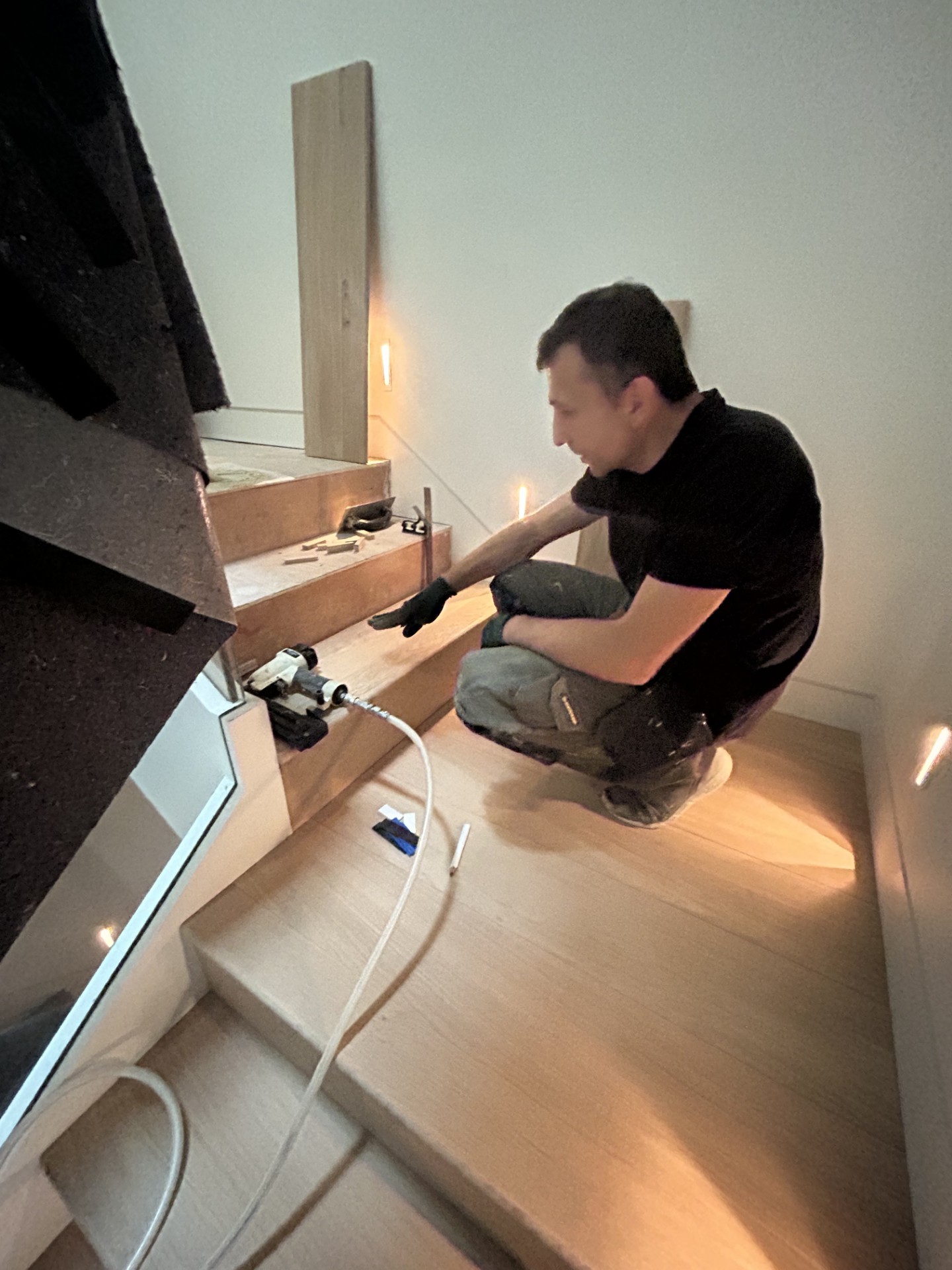 Oak Staircase supplied and fitted by Ironwood Flooring Services in Chelsea